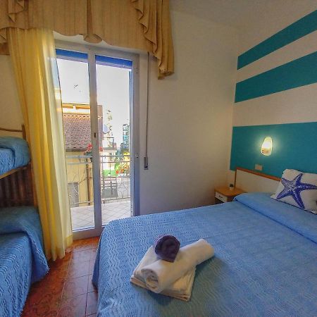 Petlyapartments Белариа-Игеа Марина Екстериор снимка