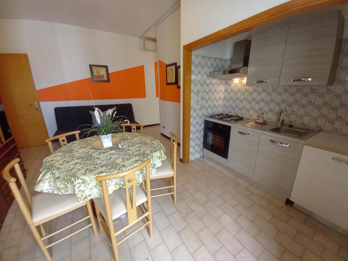 Petlyapartments Белариа-Игеа Марина Екстериор снимка
