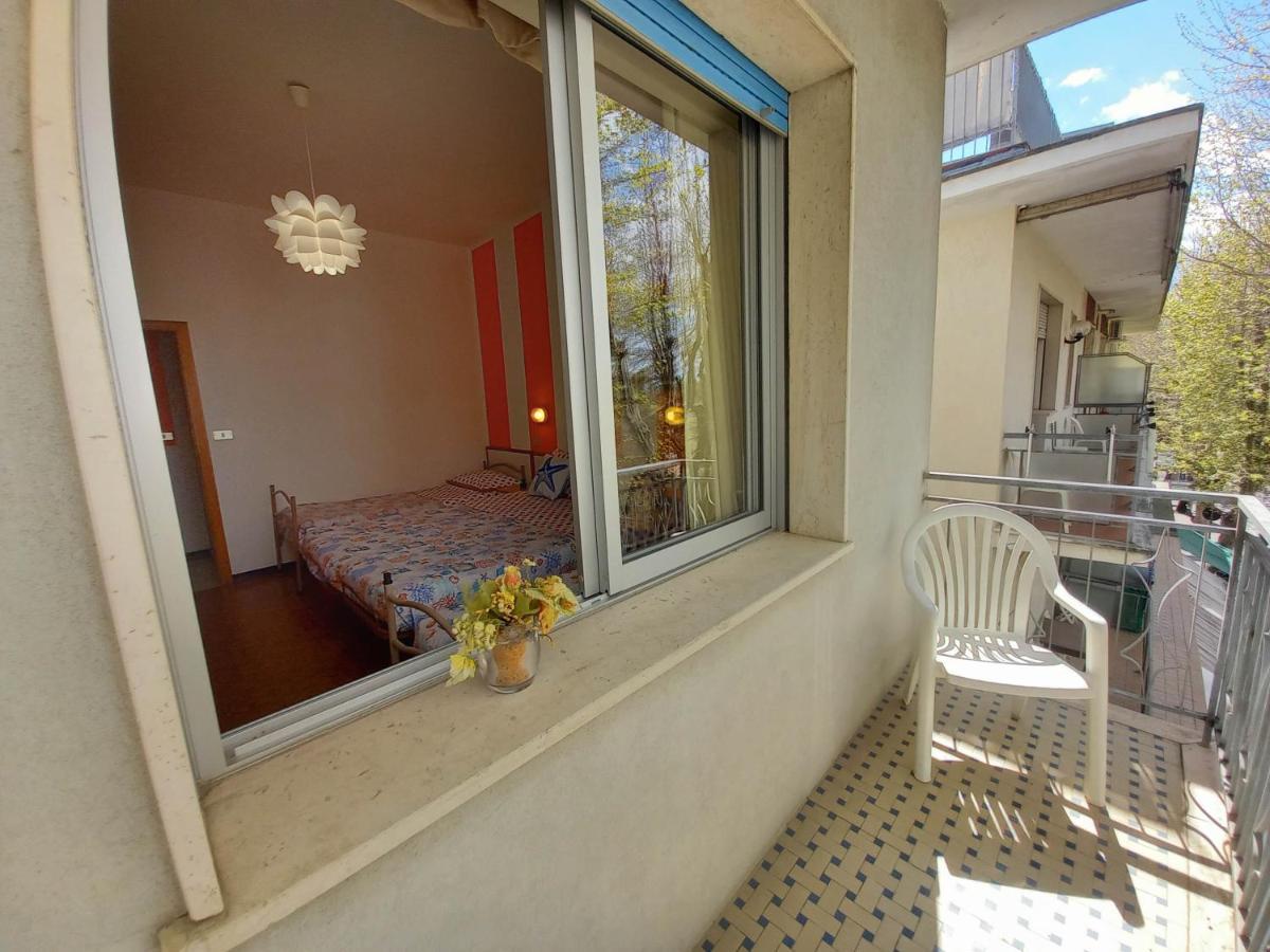 Petlyapartments Белариа-Игеа Марина Екстериор снимка