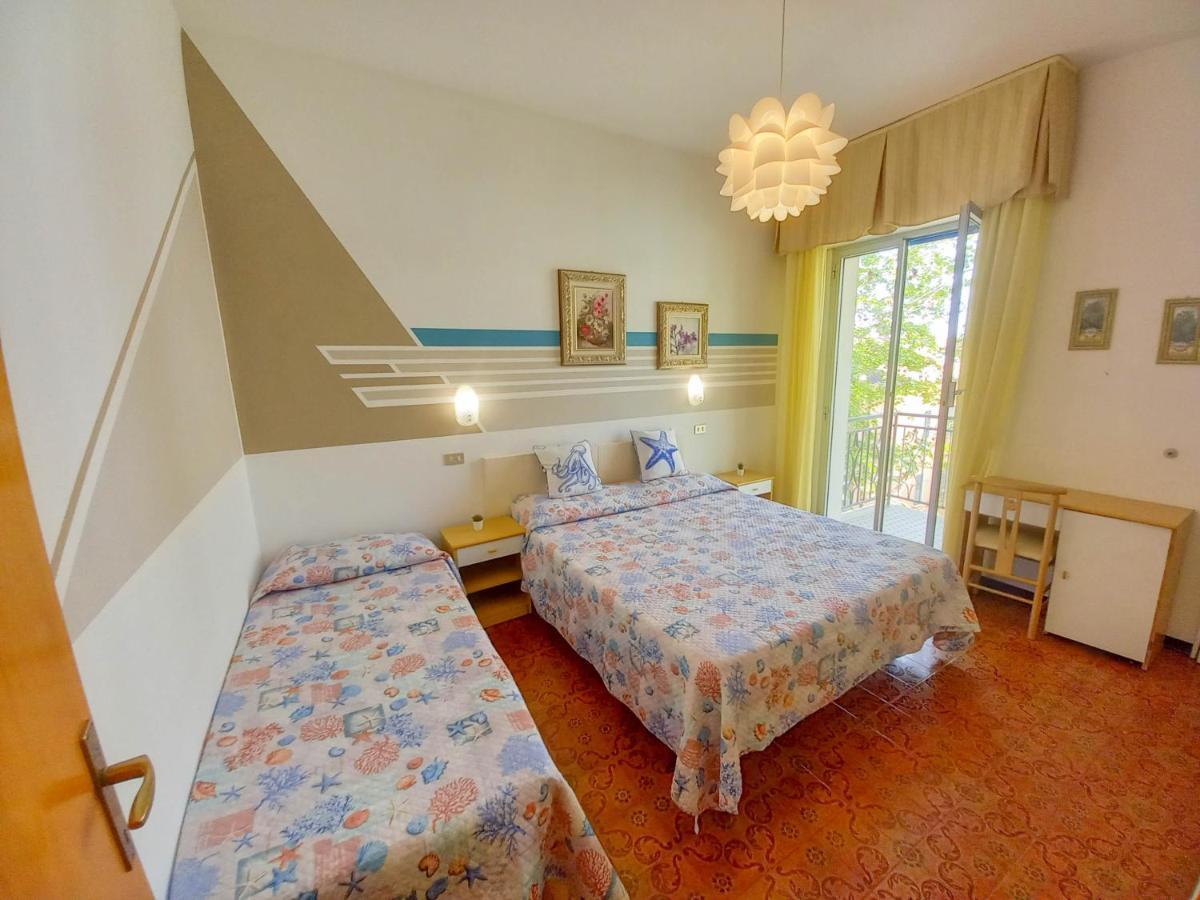 Petlyapartments Белариа-Игеа Марина Екстериор снимка